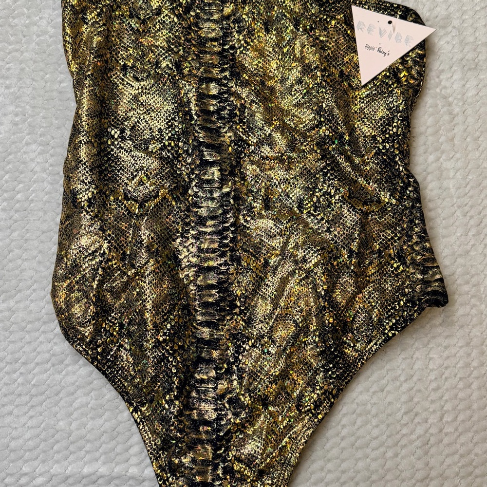 Dippin' Daisy's Metallic Snake Print One Piece - Picture 9 of 9